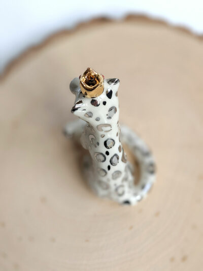 Snow Leopard Queen - Image 5