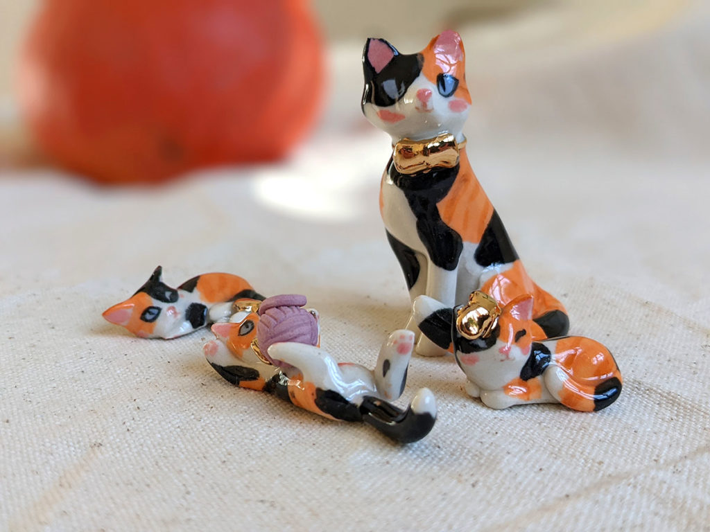 calico cat family commission
