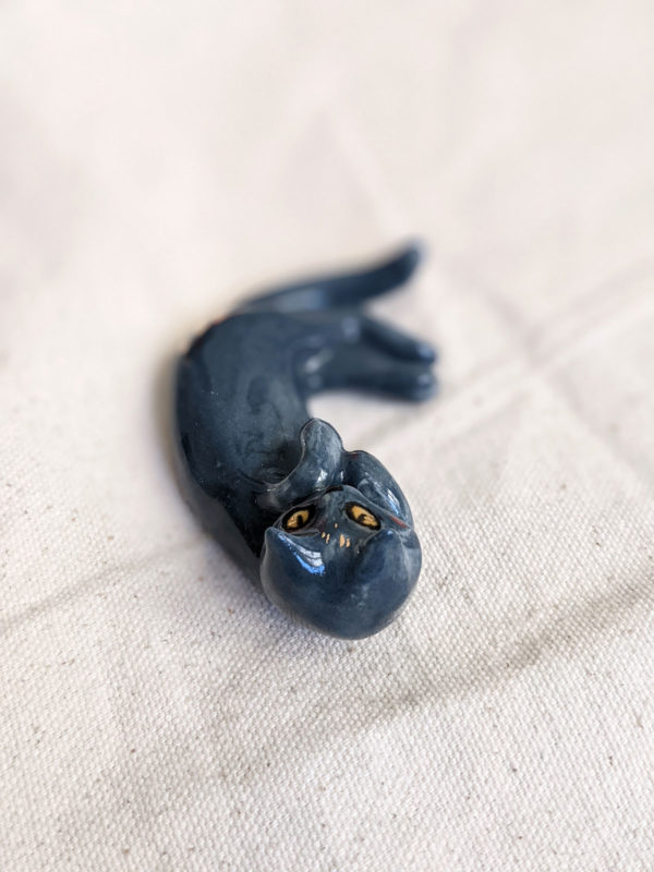 chartreux figurine