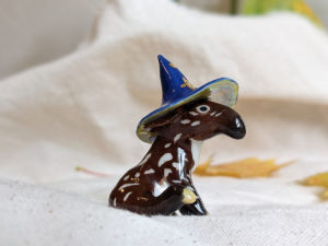 tapir figurine porcelaine magie