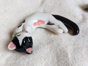 snuggling cats porcelain figurines