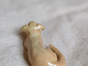 porcelain dog figurine golden retriever