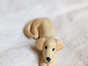 porcelain dog figurine golden retriever