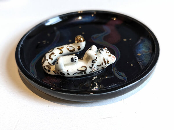 snow leopard jewelry dish