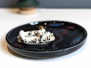 snow leopard jewelry dish