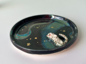 snow leopard jewelry dish
