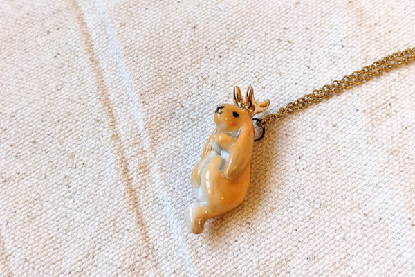 pendentif lapin bélier