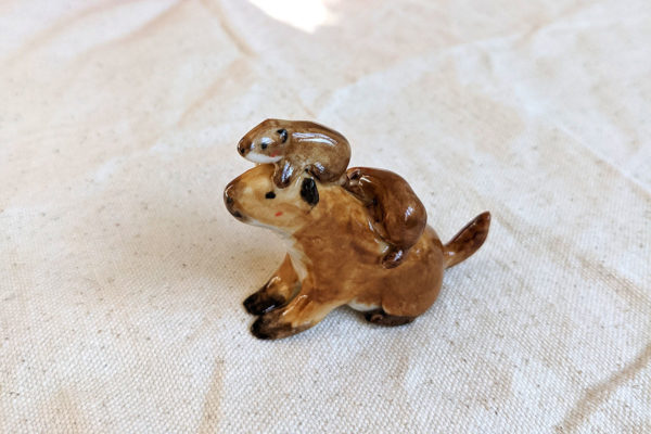 woodchuck family figurine