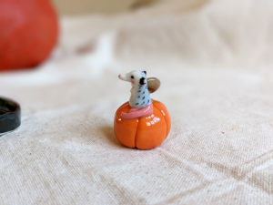 opossum figurine porcelain