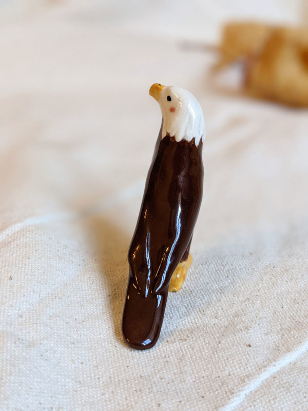 bald eagle figurine