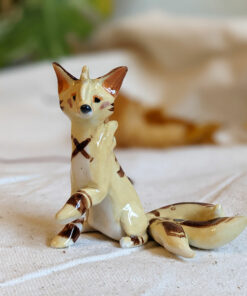kitsune figurine