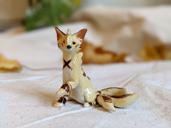 kitsune figurine