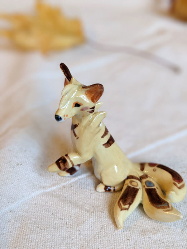 kitsune figurine