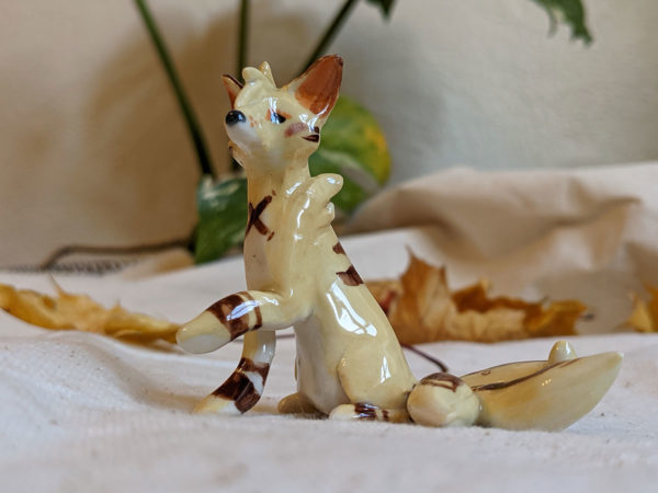 kitsune figurine