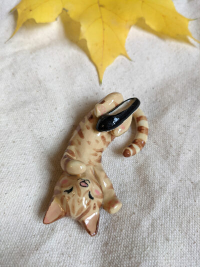 tabby cat firugine