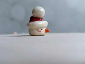 snow ball hat figurine porcelain