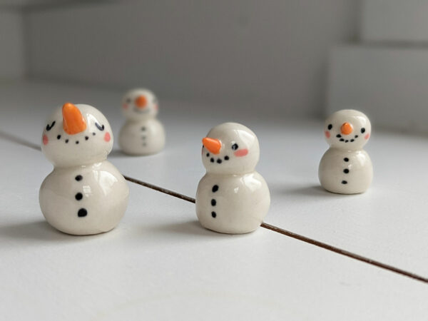 porcelain figurine snow people