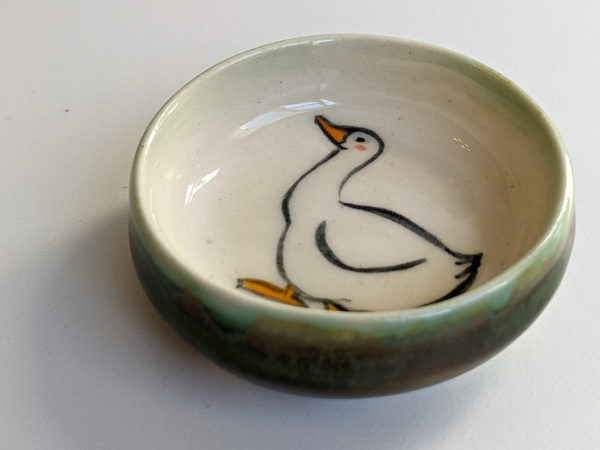 goose porcelain vessel