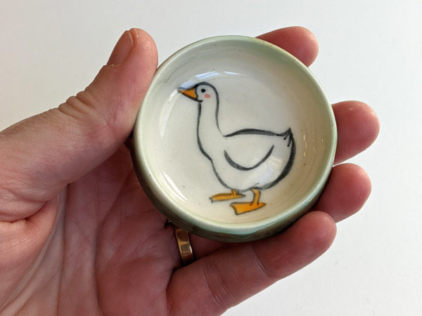 goose porcelain vessel