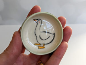 goose porcelain vessel