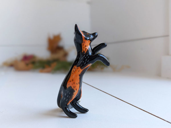 cross fox figurine