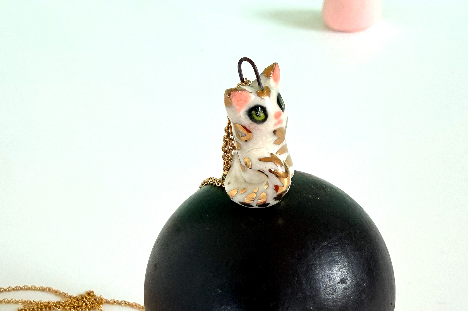 Pendentif Chat blanc