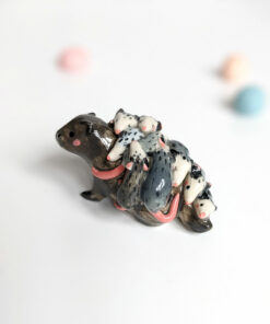 woodchuck opossums babies figurine