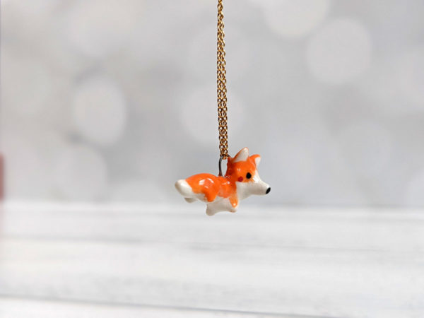 pendentif corgi porcelain pendant