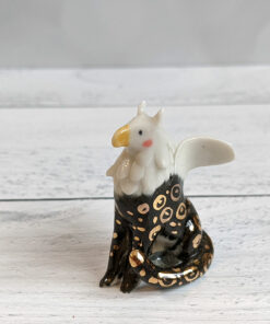 porcelain gryphin gold