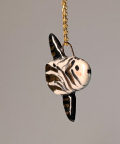 slender sunfish pendant with gold
