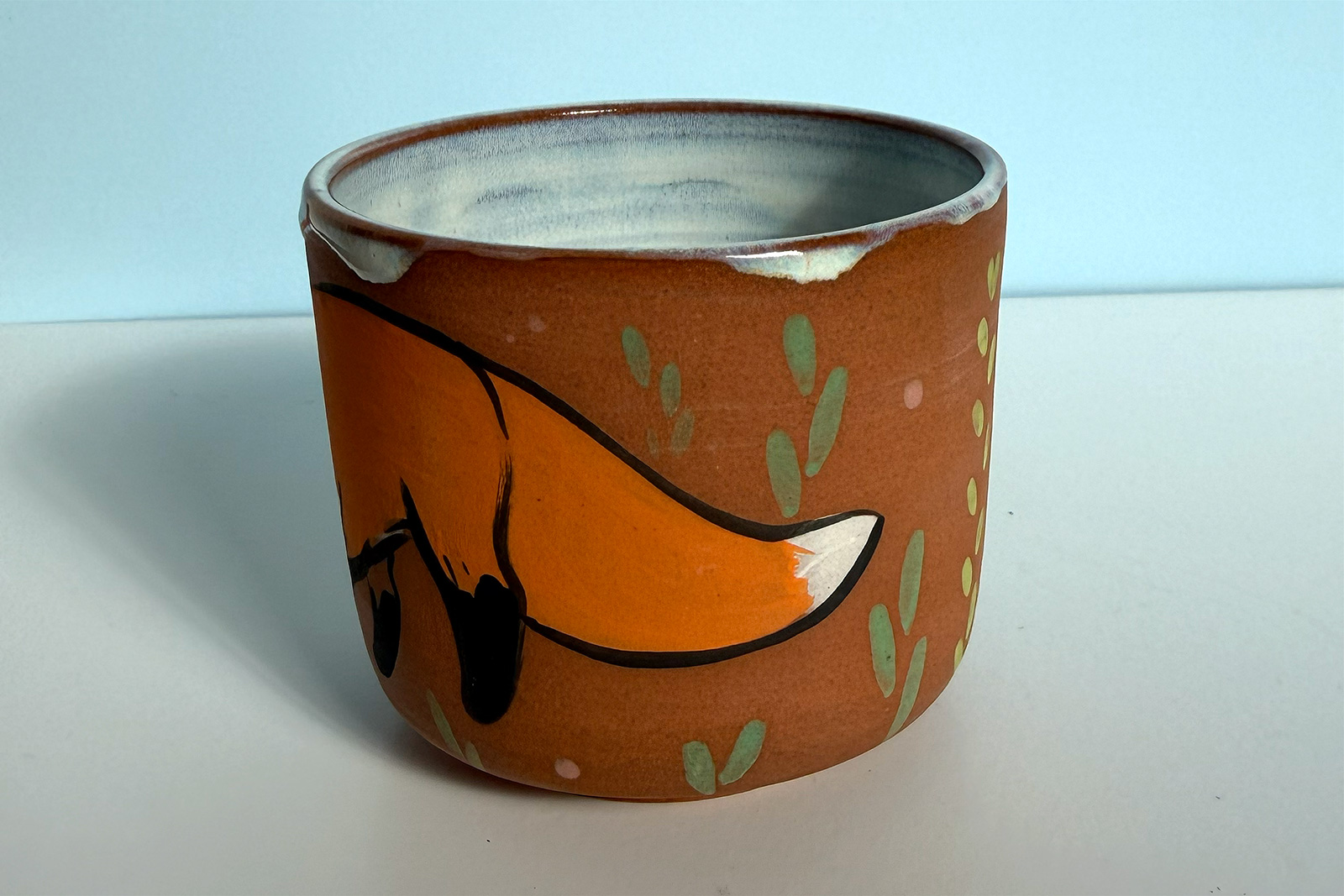 Alternative view of Cup - Red - Fox