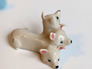 chihuahua cerberus figurine