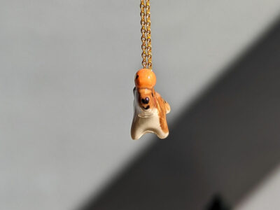 Pendentif Céramique : Capybara + Orange - Or – Image 3