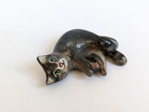 cat in a box ceramic commission