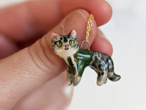 commission cat portrait pendant