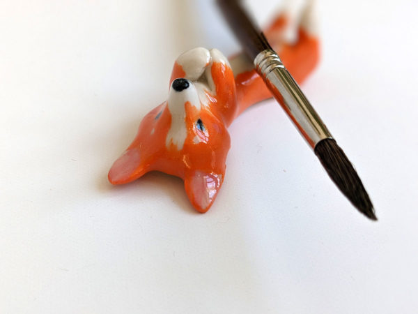 porcelain corgi brush holder