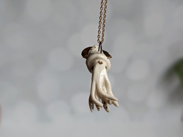 porcelain pendant squid