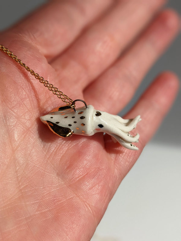 porcelain pendant squid