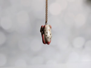 porcelain pendant two rats