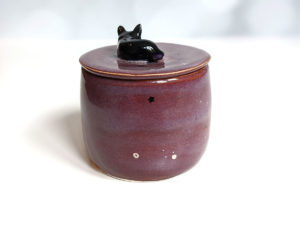 chihuahua pet urn