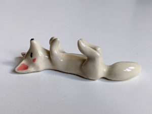 handmade porcelain figurine arctic fox chopstick holder