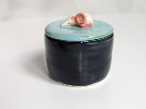 porcelain lidded jar rat urn