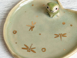 frog ring dish