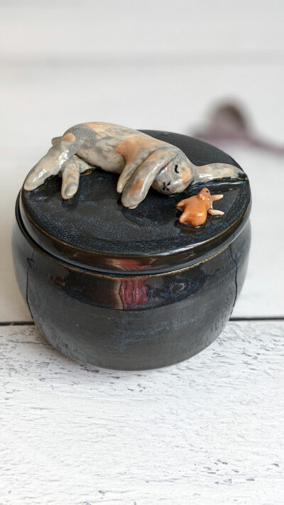 Bunny Urn - Image 11