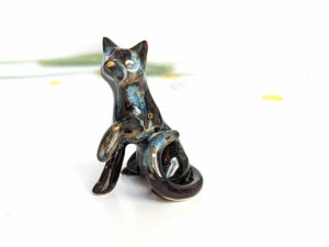 star dust cat figurine porcelain handmade