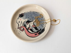 opossum round catchall
