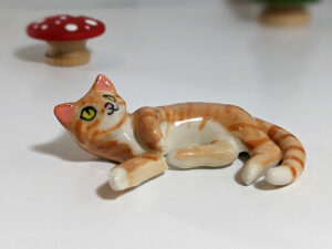 custom cat figurine