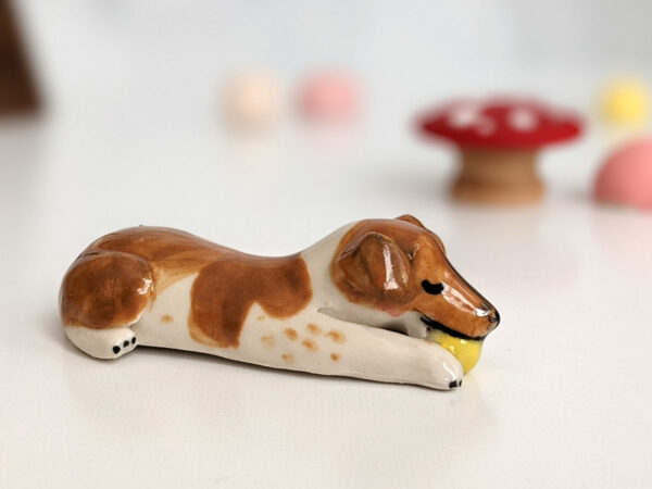 dog portrait figurine