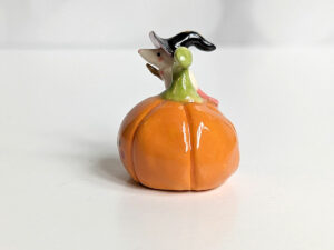 pumpkin mouse figurine