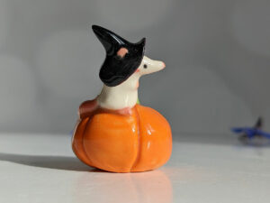 pumpkin mouse figurine